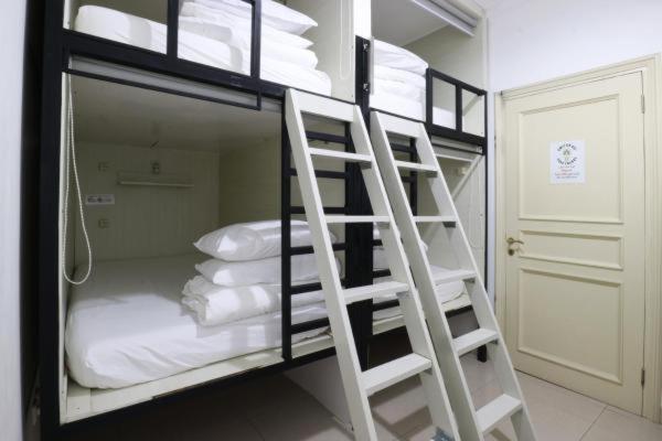 Homiestay جاكرتا المظهر الخارجي الصورة