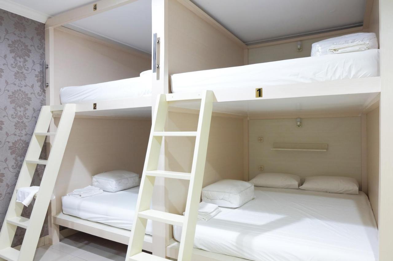 Homiestay جاكرتا المظهر الخارجي الصورة