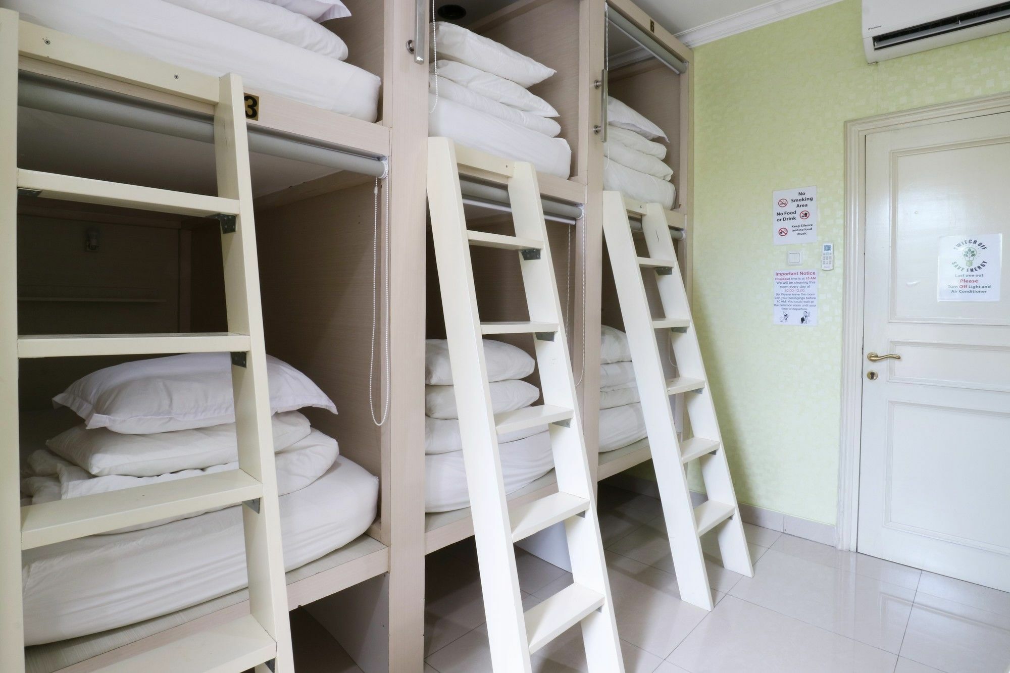 Homiestay جاكرتا المظهر الخارجي الصورة
